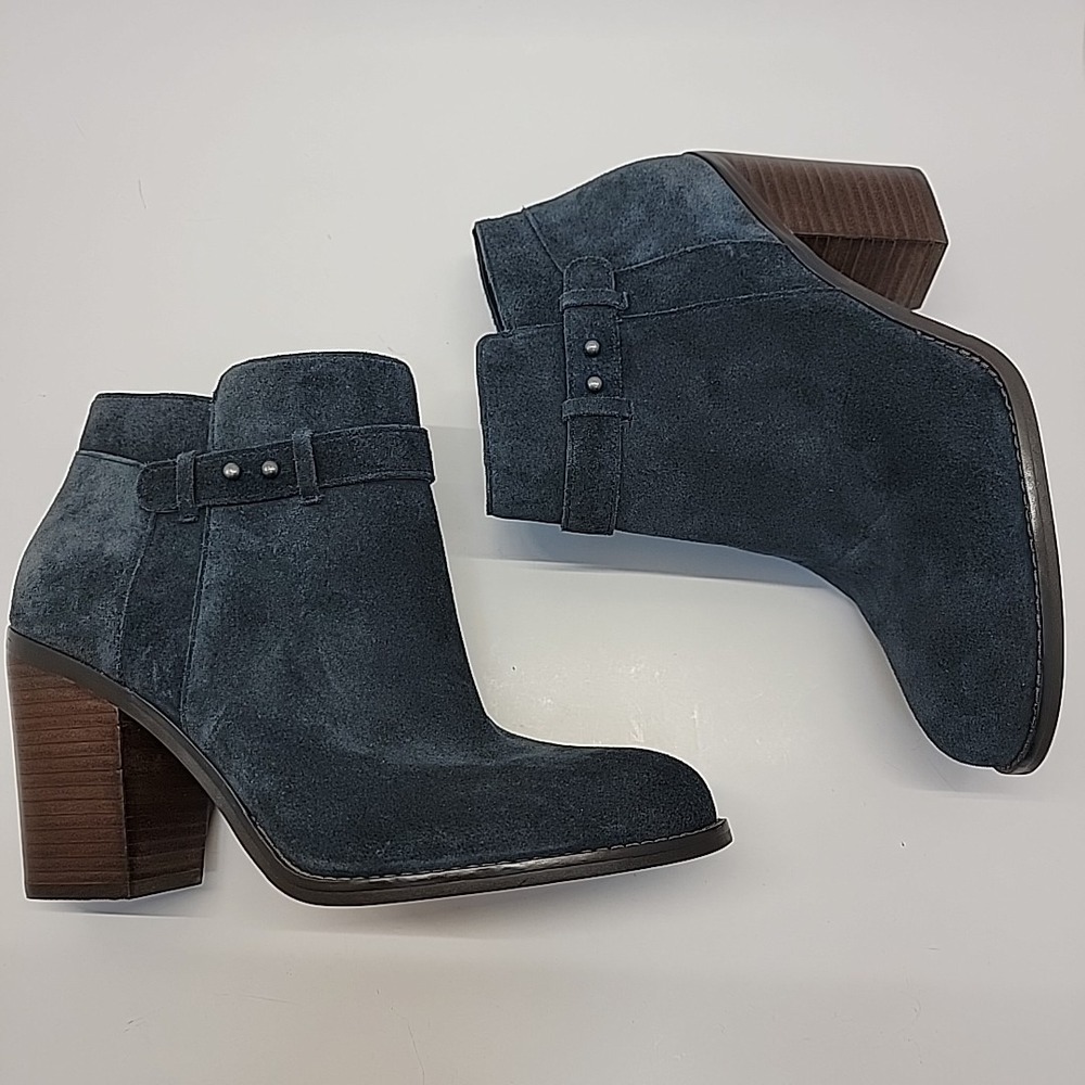 Sole Society Lyriq Suede Leather Studded Ankle Bootie Ink Blue Women's Sz 9M NEW - Picture 2 of 9
